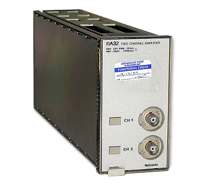 Image of Tektronix 11A32 Differential Comparator Image of Tektronix 11A32 Differential Comparator